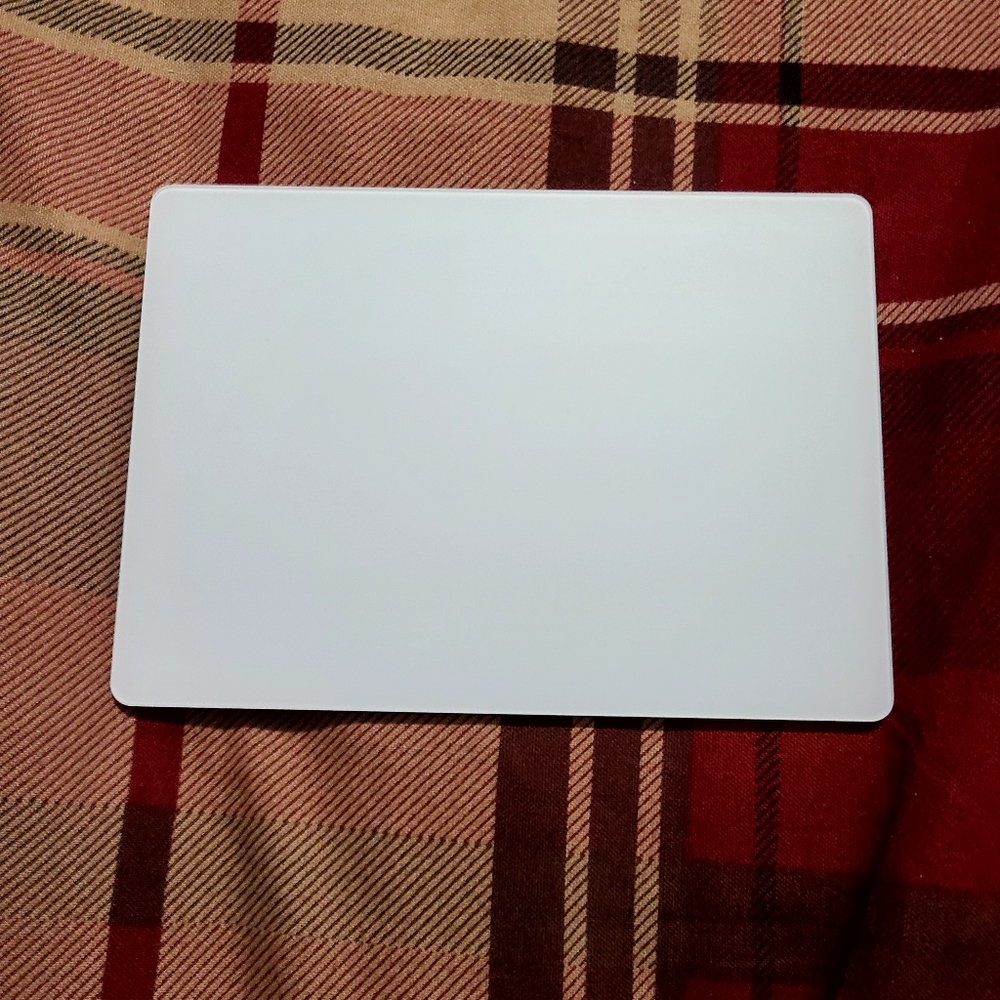 Apple trackpad 2